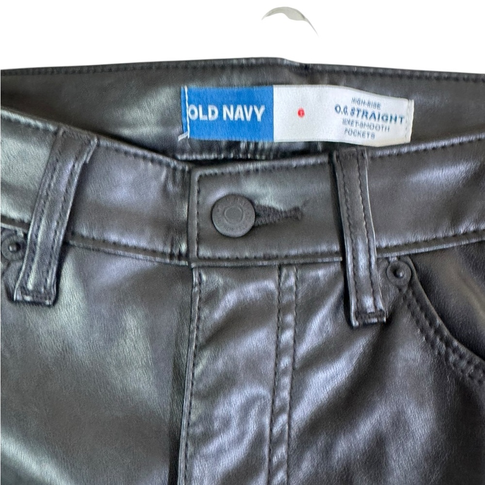 Old Navy O.G. Straight Faux Leather Pants | High-Rise | Size 14 - Picture 4 of 6